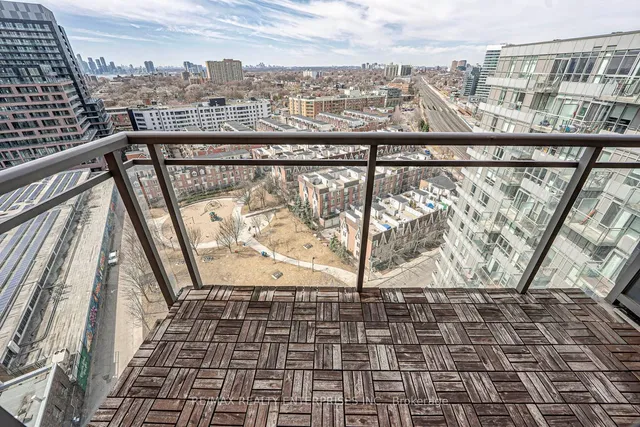 Additional image 18 of 38 Joe Shuster Way Unit 1707