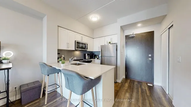 Additional image 32 of 15 Queen St Unit 1608