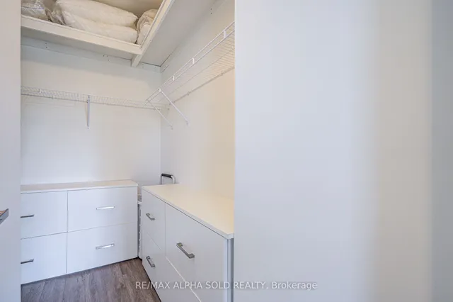 Additional image 33 of 51 Winlock Park Unit 26