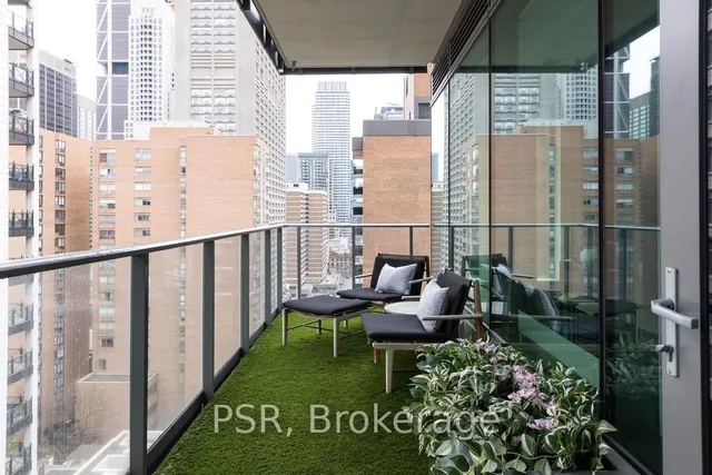 Additional image 17 of 77 Charles St Unit 1501