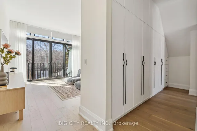 Additional image 36 of 75 Lawrence Cres