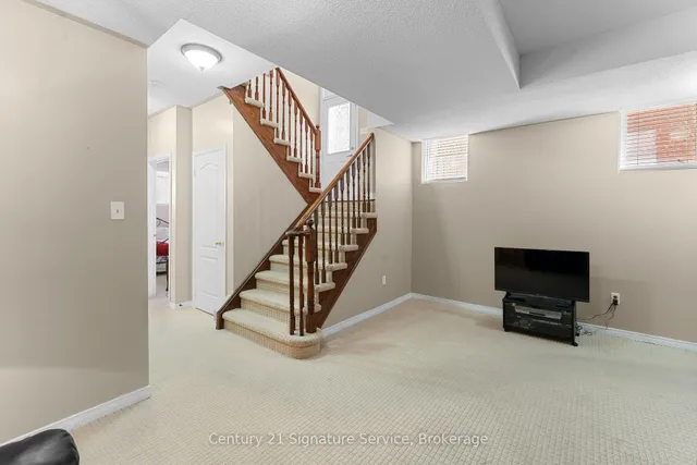 Additional image 18 of 37 Newark Way