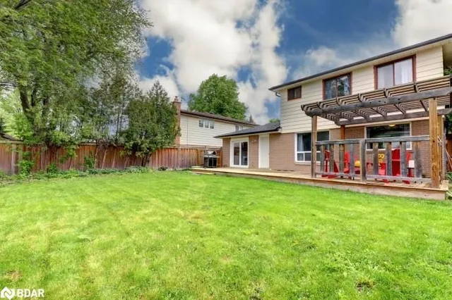 Additional image 43 of 46 Bartley Bull Pky