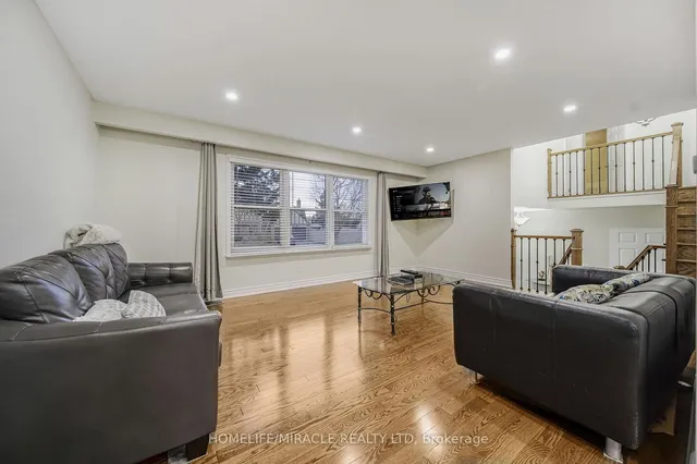 Additional image 24 of 38 River View Dr