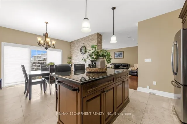 Additional image 8 of 1705 Upper Wellington St