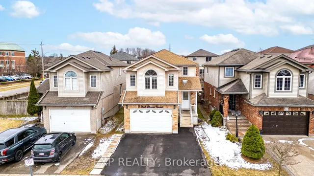 Additional image 5 of 7 Peach Blossom Cres
