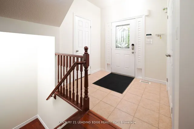 Additional image 3 of 60 Sundance Cres