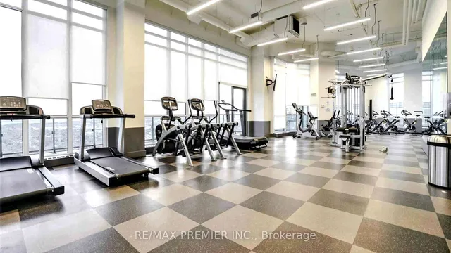 Additional image 34 of 10 Park Lawn Rd Unit 404