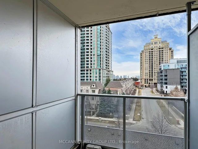 Additional image 22 of 2 Rean Dr Unit 613