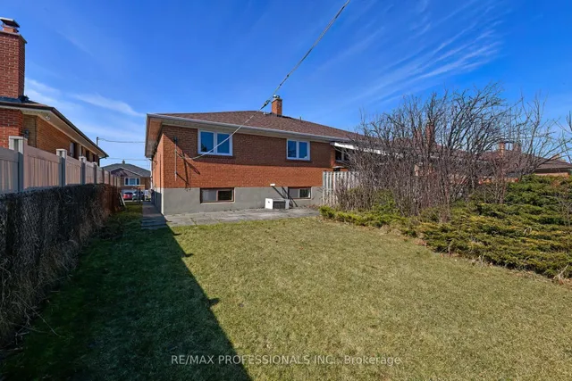 Additional image 39 of 29 Markay St