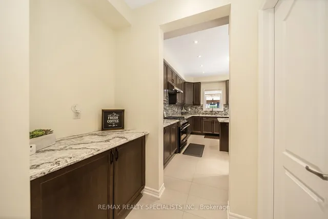 Additional image 16 of 10 Loomis Rd