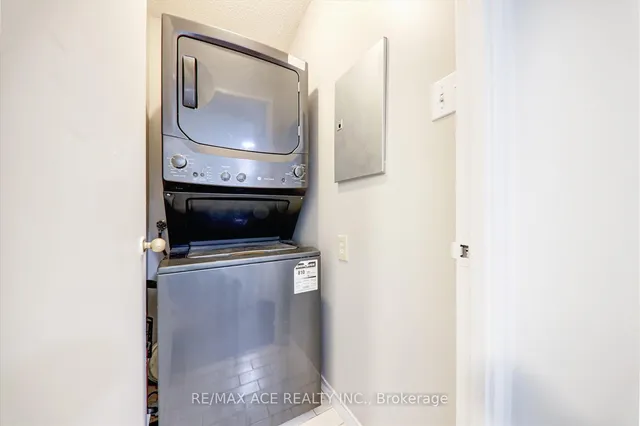 Additional image 28 of 330 Mccowan Rd Unit 903