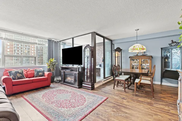 Additional image 7 of 120 Duke St Unit 805