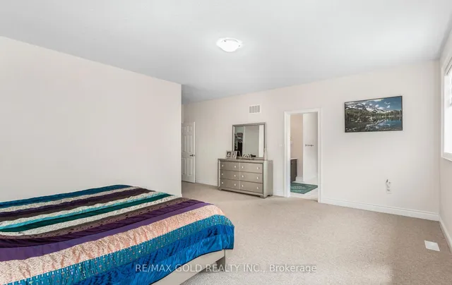 Additional image 26 of 4 Buttonwood Rd