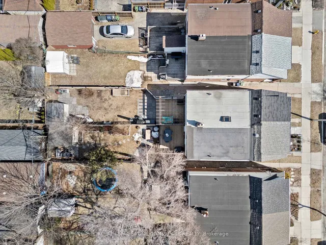 Additional image 41 of 536 Glebeholme Blvd