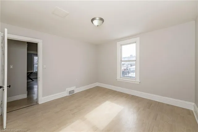 Additional image 10 of 388 Wilson St