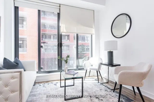 Additional image 11 of 8 Dovercourt Rd Unit 209