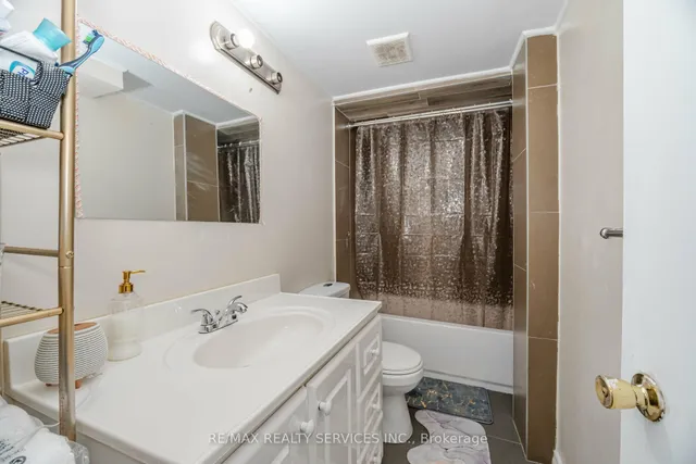 Additional image 38 of 3779 Keenan Cres