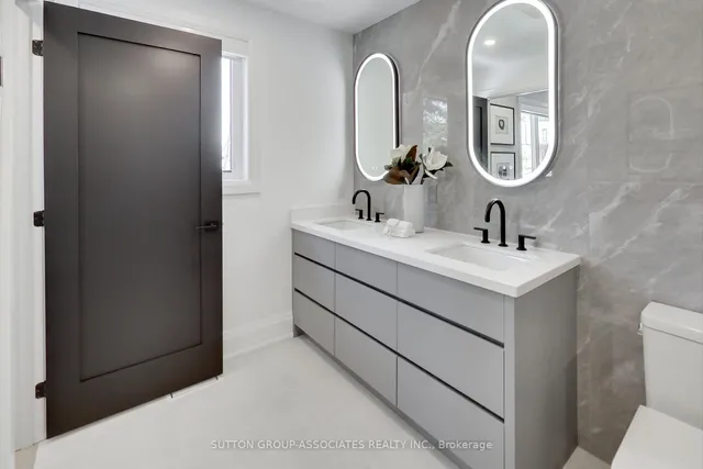 Additional image 29 of 393 Winnett Ave