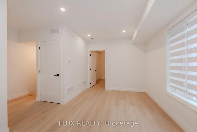 Additional image 32 of 15 Shanley St