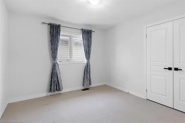 Additional image 25 of 16 Weathering Hts