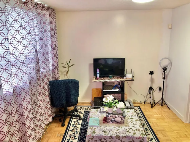 Additional image 11 of 848 Scarborough GolfClub Rd