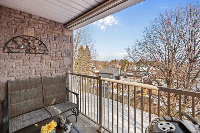 Additional image 21 of 3050 Pinemeadow Dr Unit 40