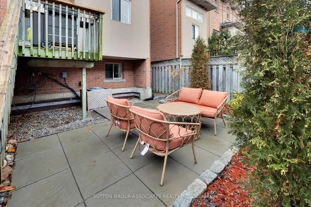 Additional image 47 of 70 Guildwood Pkwy Unit 4