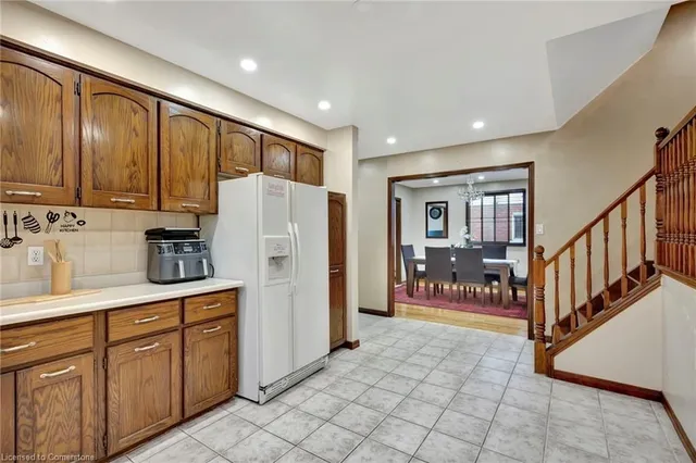 Additional image 11 of 19 Janet Crt