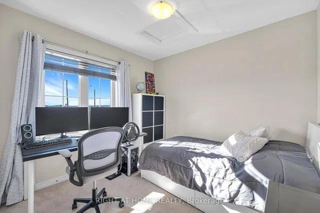 Additional image 30 of 105 Bond Head Crt