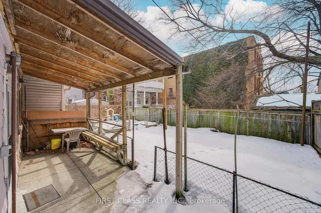 Additional image 46 of 3 Clinton Pl