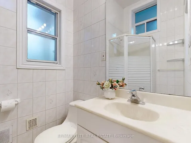 Additional image 30 of 49 Viamede Cres