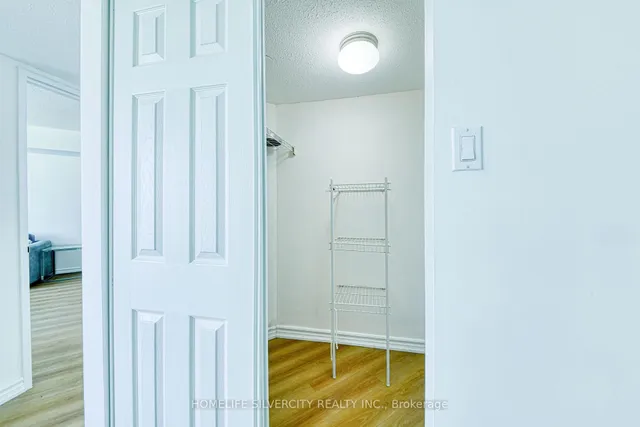 Additional image 11 of 38 Elm St Unit #2900