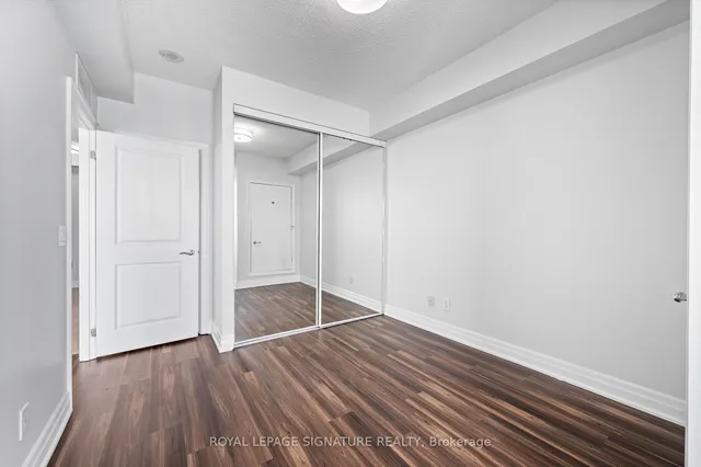 Additional image 12 of 100 John St Unit 1401