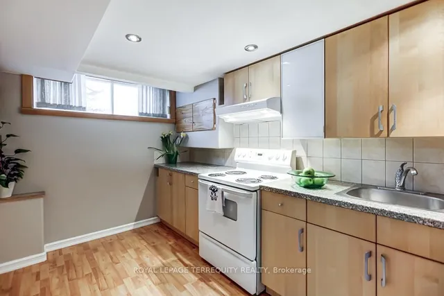 Additional image 28 of 4 Bromton Dr