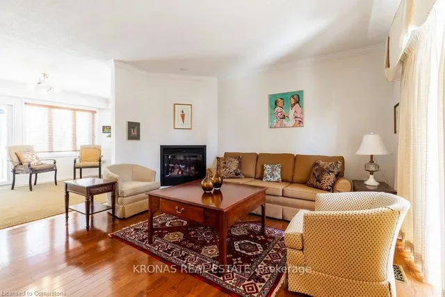 Additional image 4 of 212 SILVERBIRCH Blvd