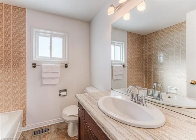 Additional image 28 of 365 Driftwood Dr