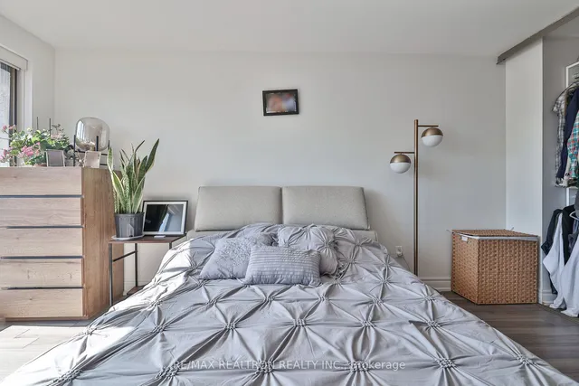 Additional image 20 of 65 Scadding Ave Unit 610