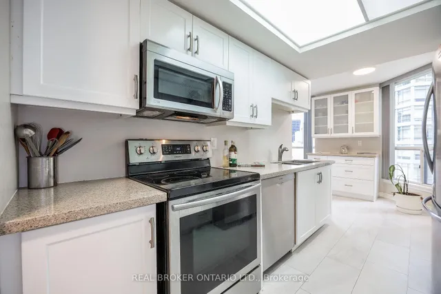 Additional image 15 of 30 Holly St Unit 506