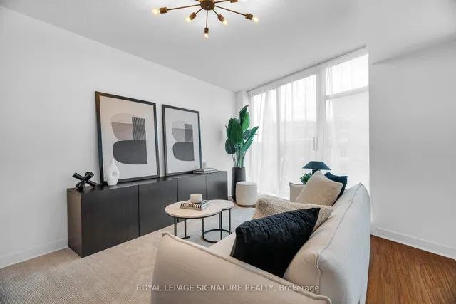 Additional image 22 of 650 Queens Quay Unit 918