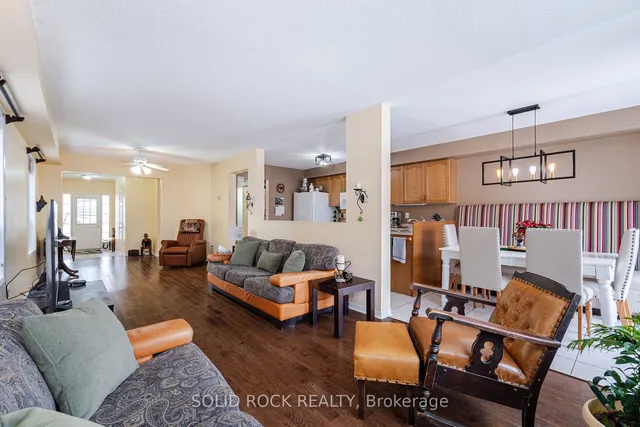 Additional image 11 of 35 Prince Cres