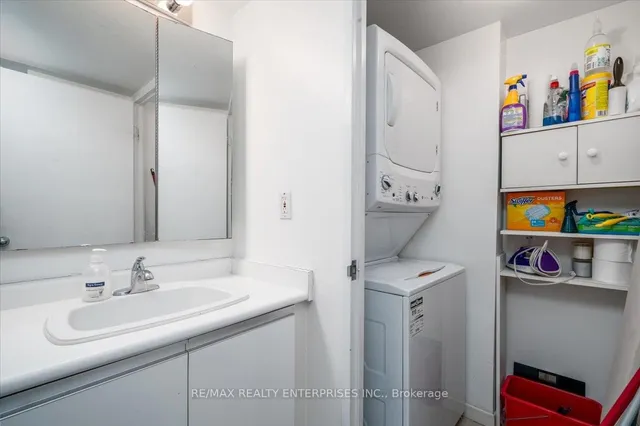 Additional image 18 of 21 Overlea Blvd Unit 506