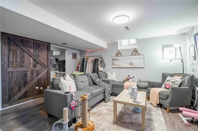 Additional image 35 of 9 Beachgrove Cres