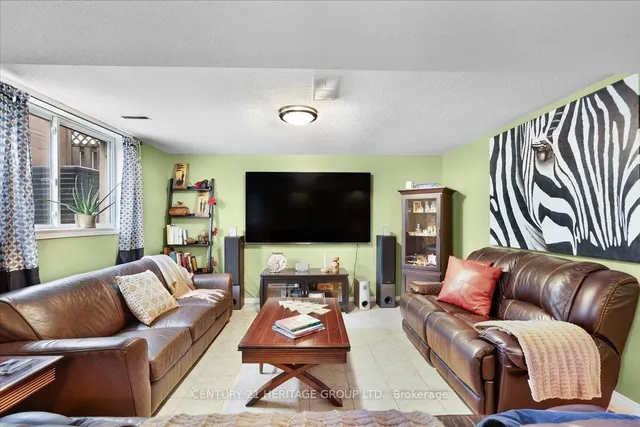 Additional image 30 of 46 Millpond Pl