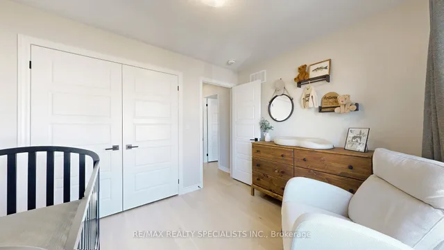 Additional image 23 of 462 Bergamot Ave