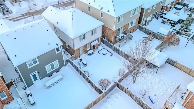 Additional image 46 of 297 Fellowes Cres