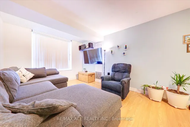 Additional image 20 of 330 Mccowan Rd Unit 1102