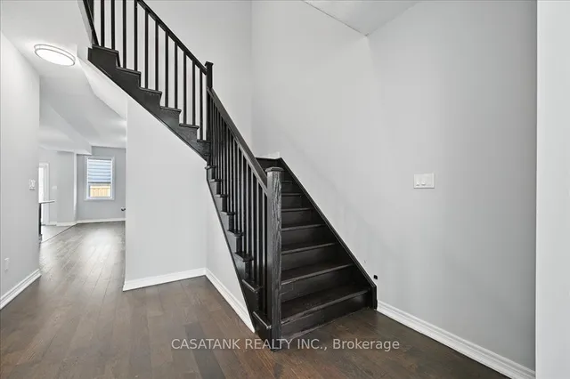 Additional image 6 of 103 Springvalley Cres