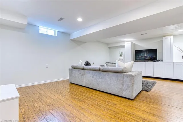 Additional image 26 of 28 Sedgebrook Ave