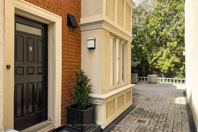 1356 Bathurst St Unit 9